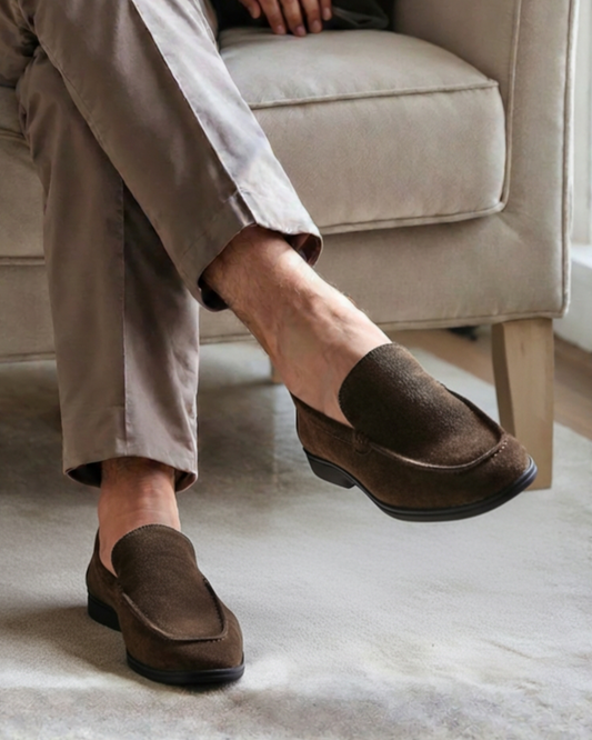 Premium Süet Loafer – Siyah Taban